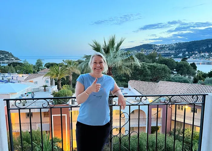 Pool , 150m To Beach, Seaview Apartment *